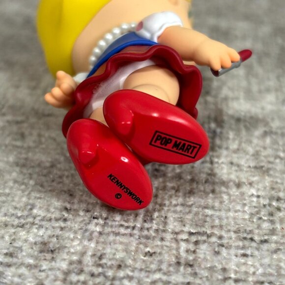 Authentic Baby Molly When I Was Three Series Blind Box - Being a Lady - Picture 10 of 10